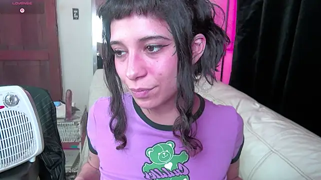 Chat +18 de materia_xxxtar ao vivo