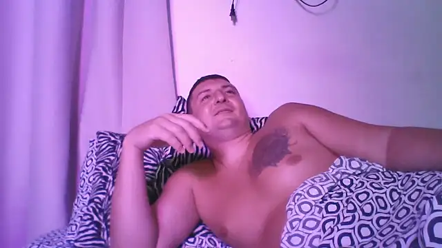 Chat XXX Live LeoKingstone