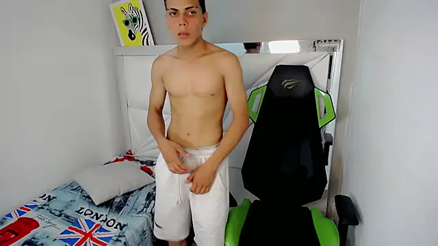 RyanFlirty élő XXX-chatje