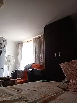 onutuinm – Naživo XXX chat