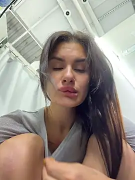 MiraReach 라이브 XXX 채팅