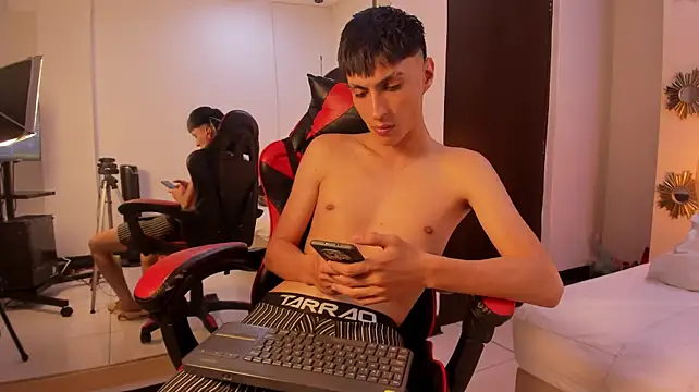 LeoDrake_ live XXX chat