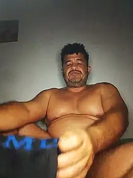 צ'אט XXX בשידור חי של tarra122