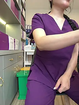 secretly_masturbating Show Webcam