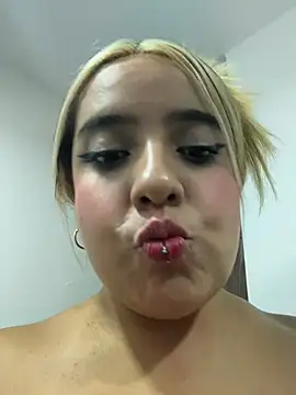 แชท XXX สดของ _Ninasanz
