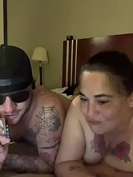Chat XXX ao vivo de Livingpuddle