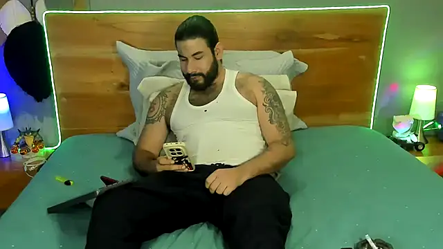 Prometeo-grizzly's Live XXX Chat