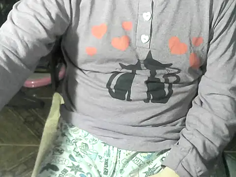 XXX chat uživo modela OreCam