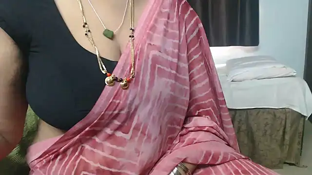 sunitha-3 live XXX chat