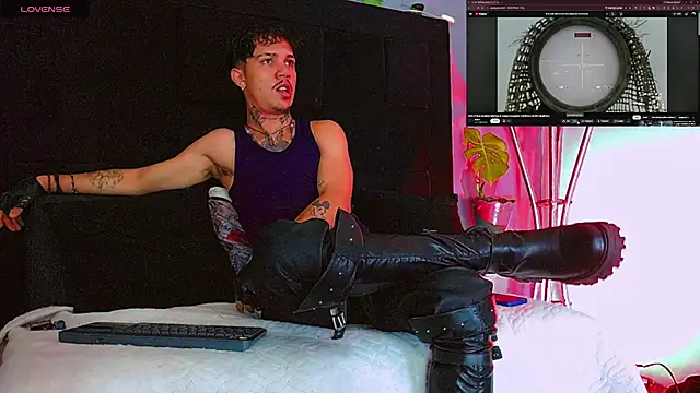 HannibalLester Live XXX Chat