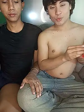 Chat +18 de KevCokk ao vivo