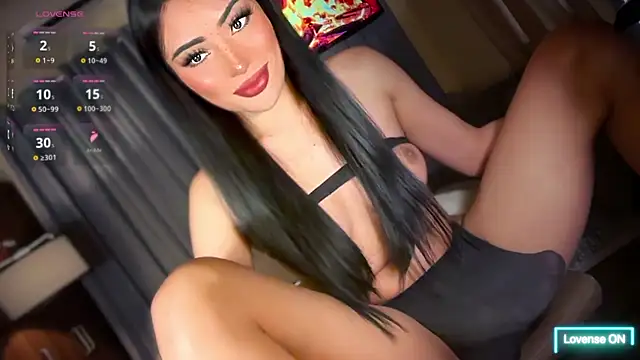 bella_maxwel élő XXX-chatje