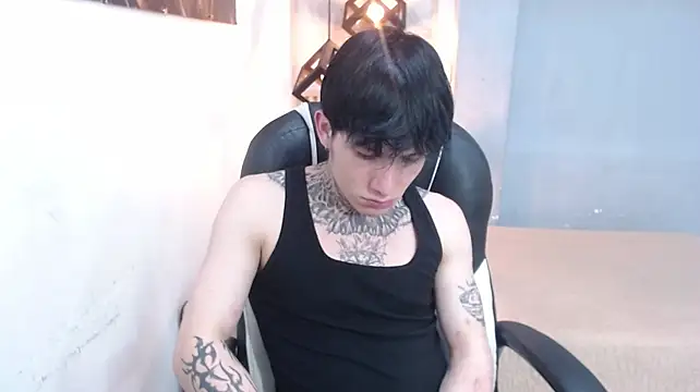 Cry_thereal Live XXX Chat