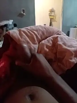 Tearain84 Webcam Show
