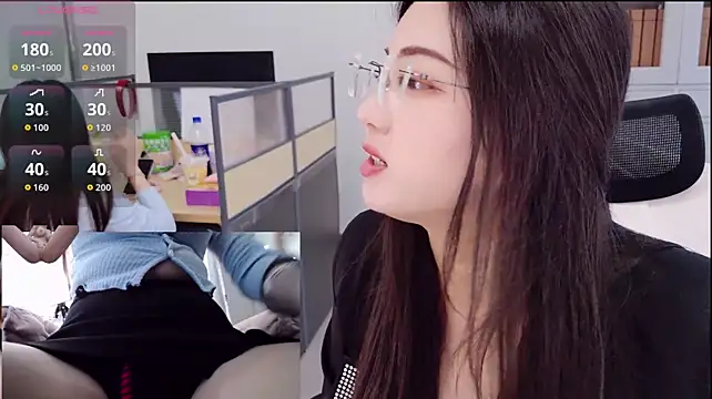 Czat XXX na żywo – yangyang-777