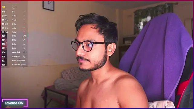 Živý XXX chat fuckkboy101