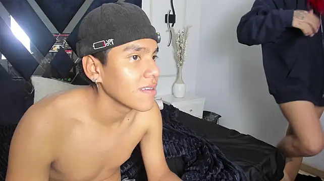 แชท XXX สดของ Dante_King_01