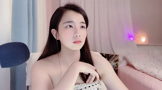 amy-6668's Live XXX Chat