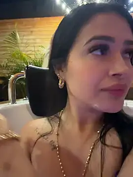 Sara_fun XXX чат на живо