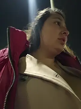 XXX chat uživo modela Celeem_