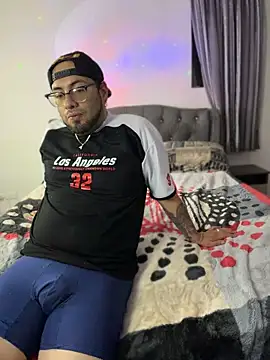 Crazy_Orgasm's Webcam Show