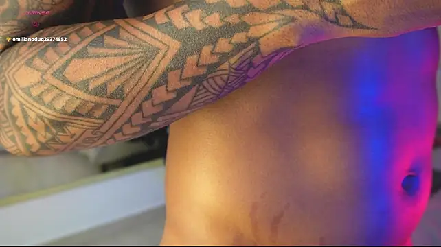 Chat XXX Live aaron_bolt