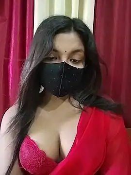 RedRose-1 Adlı Modelin Canlı XXX Sohbeti