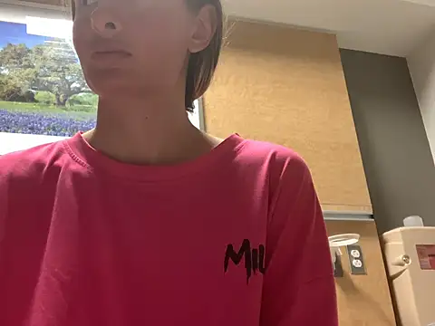 צ'אט XXX בשידור חי של TheFitFreak