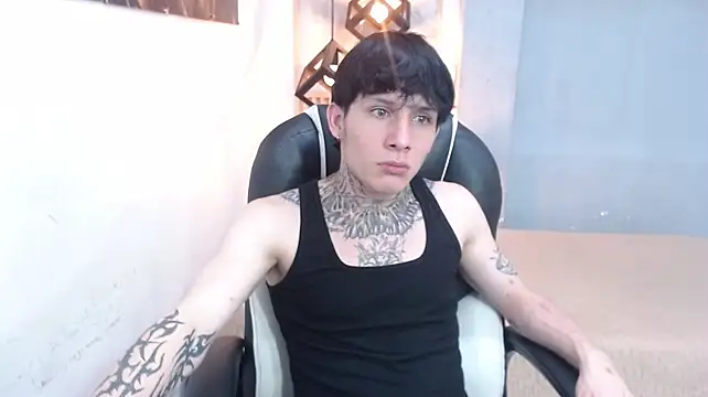 XXX chat uživo modela Cry_thereal