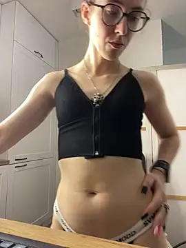 MartiniiSelenna Chat XXX live