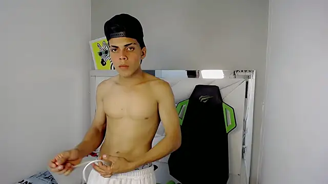 RyanFlirty Live XXX Chat