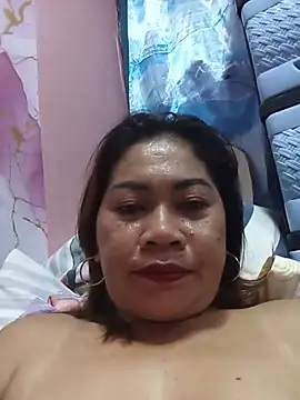 SweetChubbyMommy_02 – Live XXX-chat