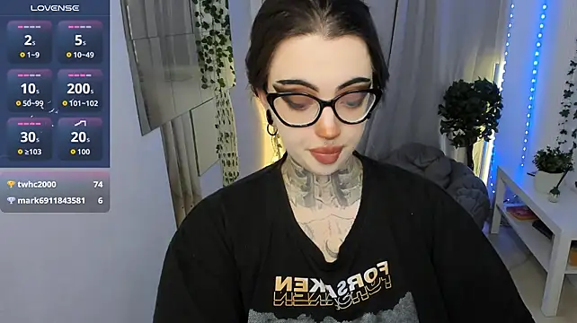 Dixi_Pixi_n Live XXX chat