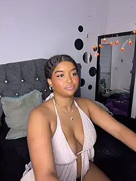 mitschellfox21's Live XXX Chat
