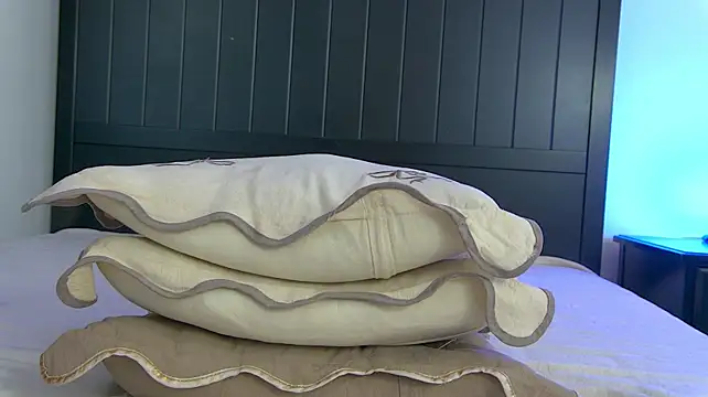 Yanira_Muslim XXX чат на живо