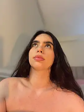 Mavi_Coles Adlı Modelin Canlı XXX Sohbeti