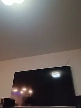 CumDumpPig83 Show in webcam