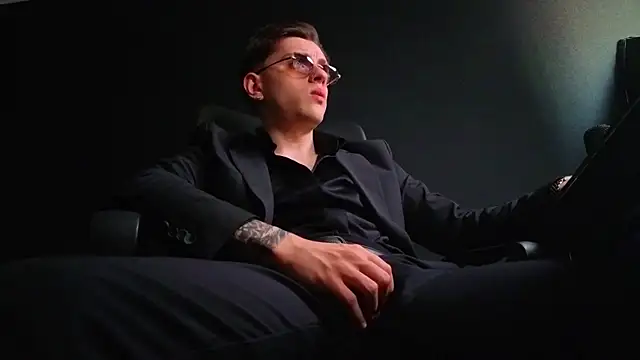 Živý XXX chat FelixStarkk
