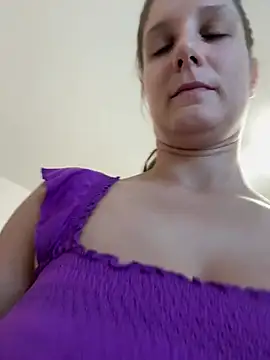 jennifer11772 élő XXX-chatje