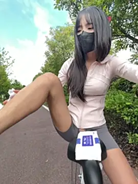 XXX chat uživo modela xiao-Lin