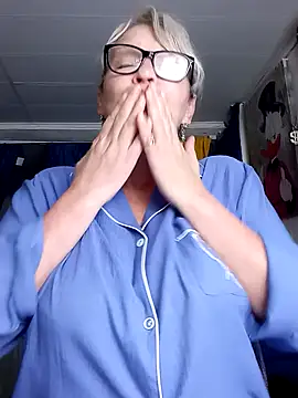 Chat XXX en directo de irinamaux