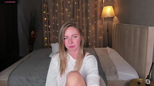 Gloria_Baker Live XXX-Chat