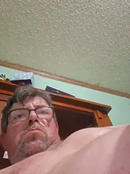 XXX chat uživo modela plumber987