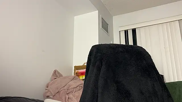 alanahart's Live XXX Chat