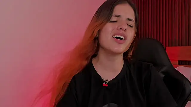 Chat XXX en directo de alliss_ginger_
