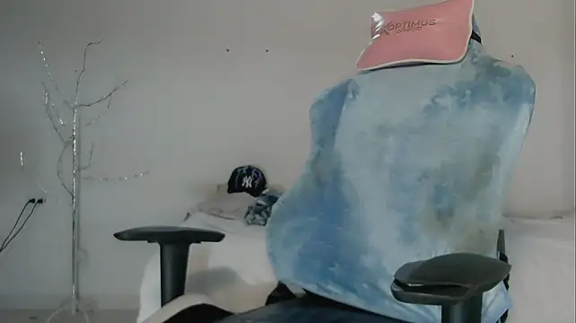 FUNNY_DICK_ live XXX chat