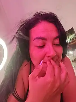 LuluDream XXX чат на живо