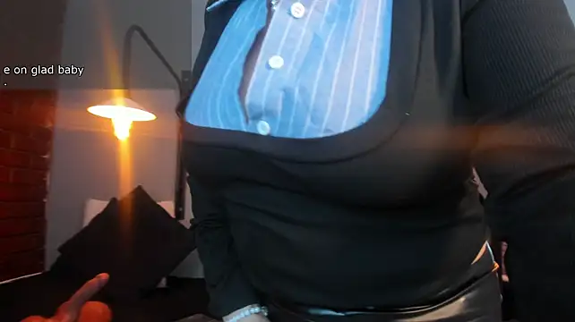 แชท XXX สดของ Samantha_mature56