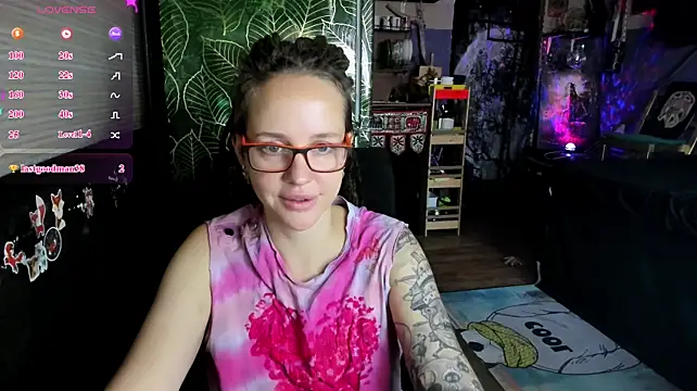 XXX chat uživo modela LisaFoxy_y