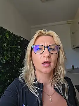 KaylinJan – Live XXX-chat